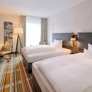 Отель Mercure Oldenburger Allee
