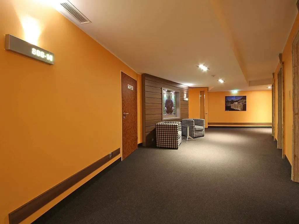 Congress Hotel Am Stadtpark Hanovre 4*,